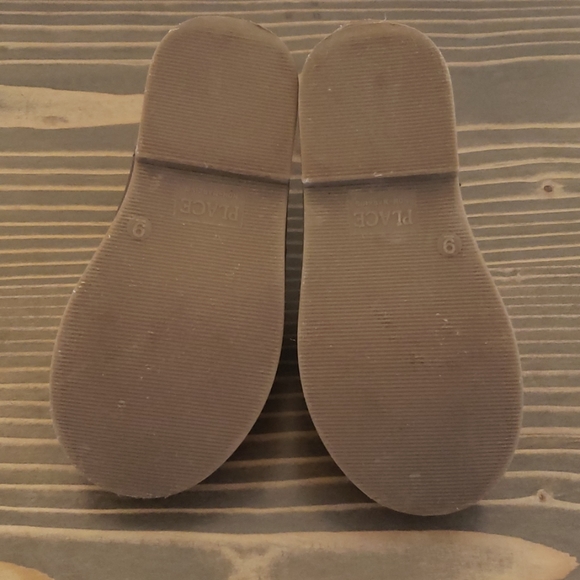 Size 9 boys brown boots - Picture 4 of 4